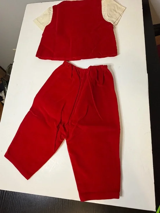 Vintage Baby Togs 2pc Red/White Cotton/Velvet button vest and pant set. 1960’s? - Picture 6 of 11